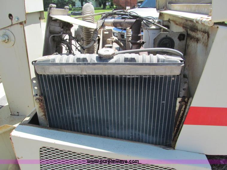 image for item C2507 1987 Rexworks SP400 vibratory articulating double drum roller