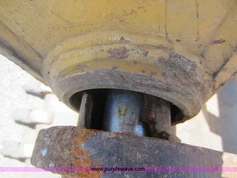 image for item C5500 Komatsu PC200-6 excavator