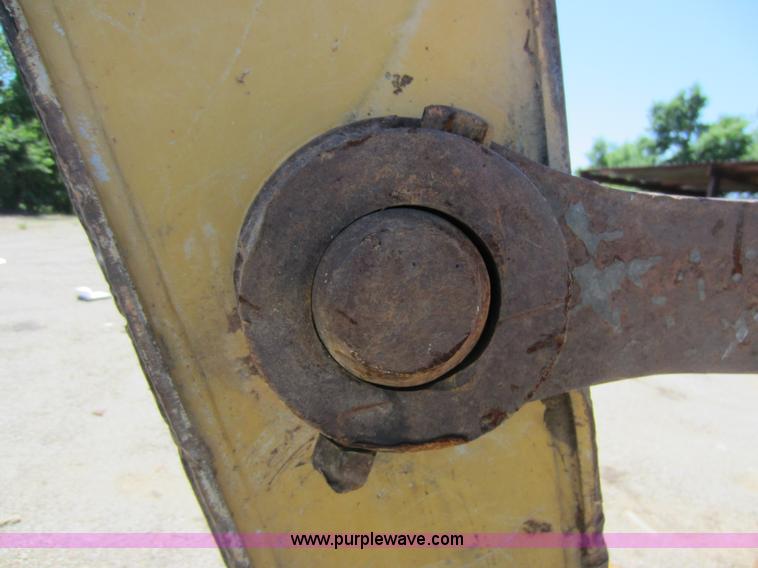 image for item C5500 Komatsu PC200-6 excavator