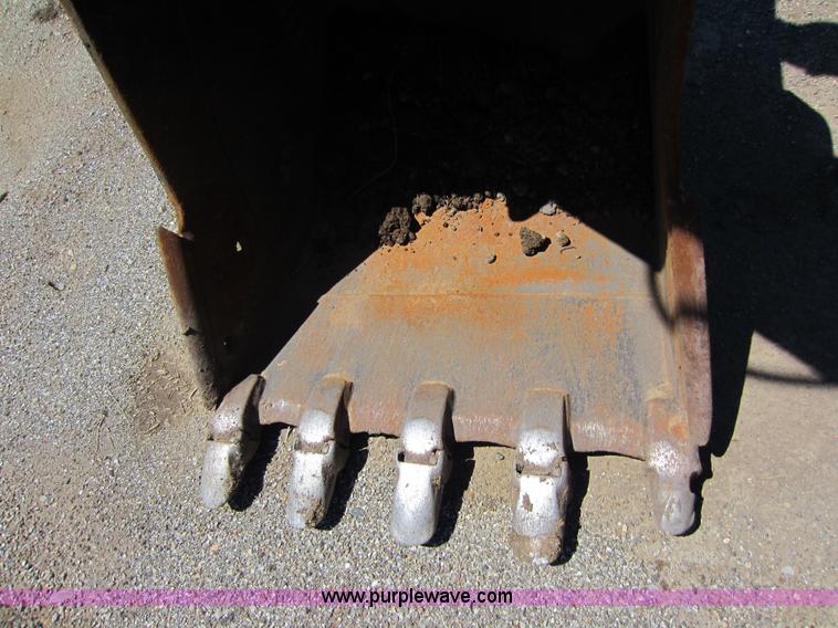 image for item C5500 Komatsu PC200-6 excavator