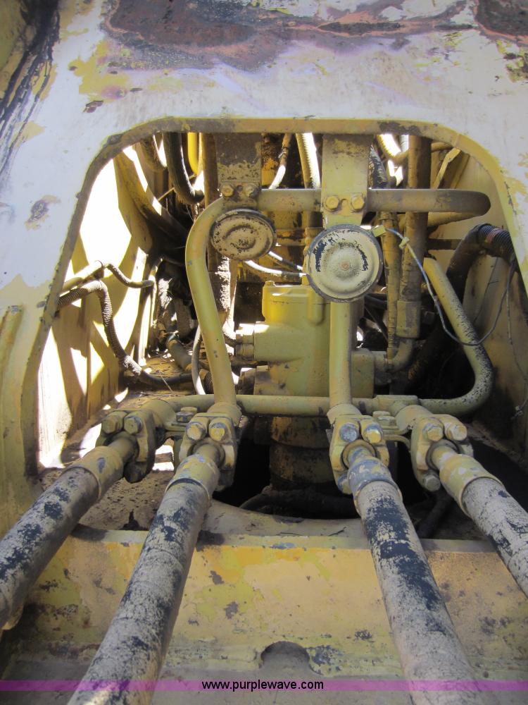 image for item C5500 Komatsu PC200-6 excavator