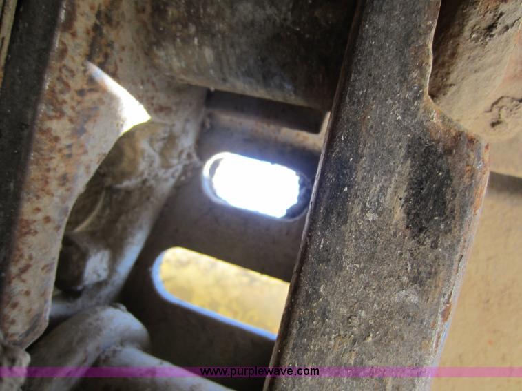 image for item C5500 Komatsu PC200-6 excavator