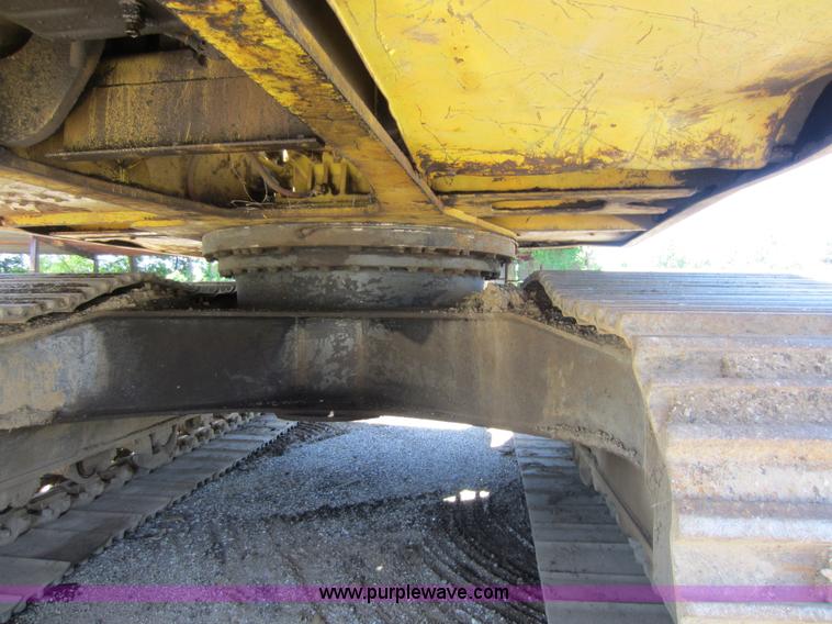 image for item C5500 Komatsu PC200-6 excavator