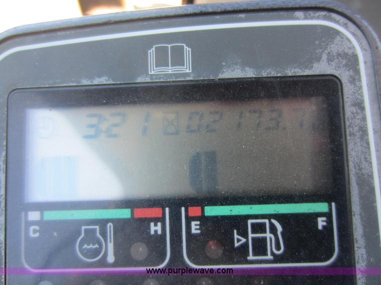 image for item C5500 Komatsu PC200-6 excavator