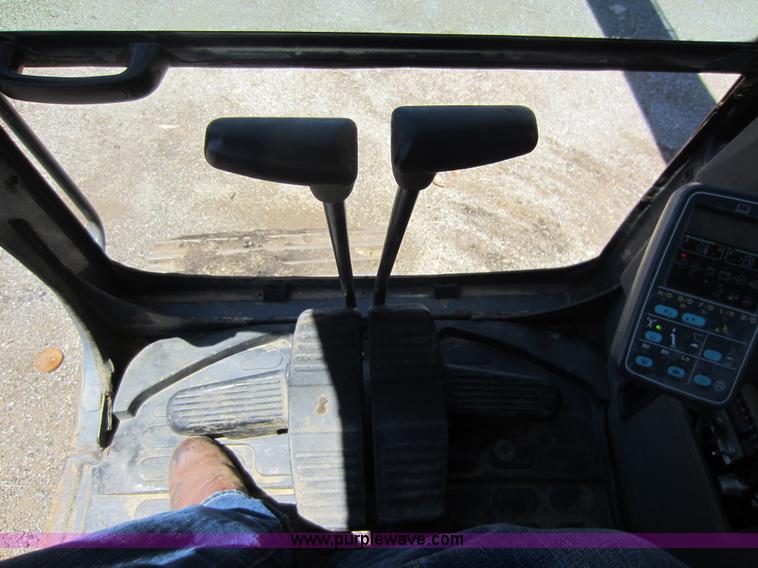 image for item C5500 Komatsu PC200-6 excavator