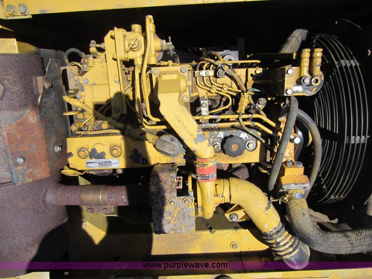 image for item C5500 Komatsu PC200-6 excavator