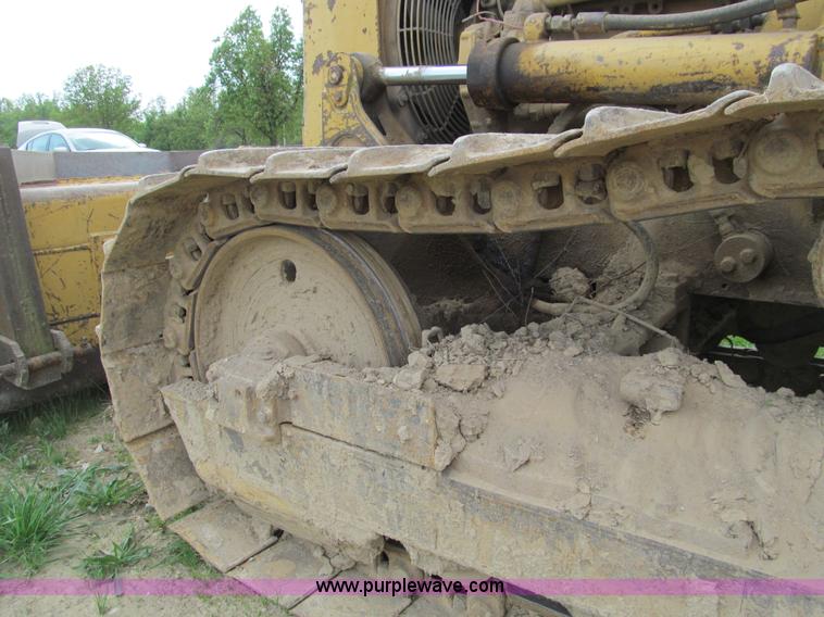 image for item D3164 1983 Caterpillar D3B dozer