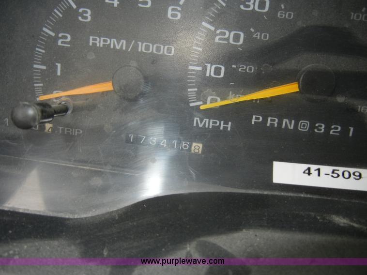 image for item D4054 1998 Chevrolet 2500 Cheyenne pickup truck