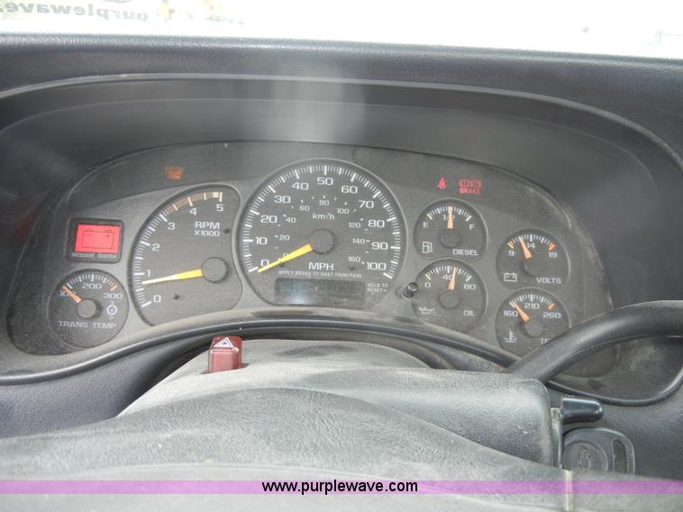 image for item D4055 2001 Chevrolet 3500 Silverado utility truck