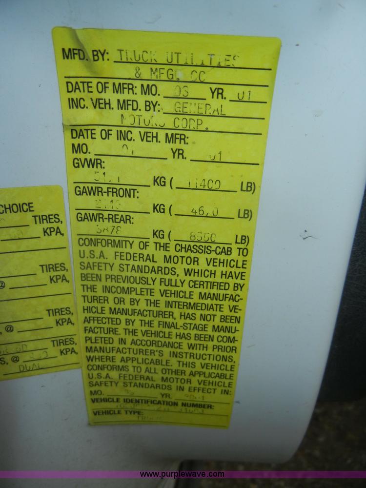 image for item D4055 2001 Chevrolet 3500 Silverado utility truck