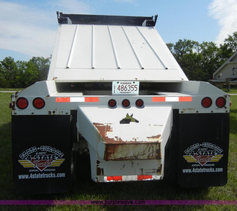 image for item D4076 2006 CTS BDT-40 40' pack mule trailer