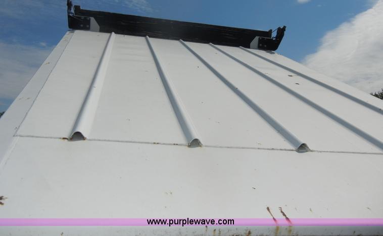 image for item D4076 2006 CTS BDT-40 40' pack mule trailer