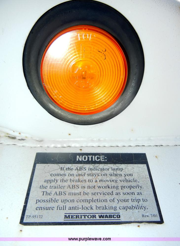 image for item D4076 2006 CTS BDT-40 40' pack mule trailer