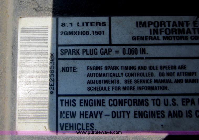 image for item D5528 2002 Chevrolet 3500 utility pickup truck