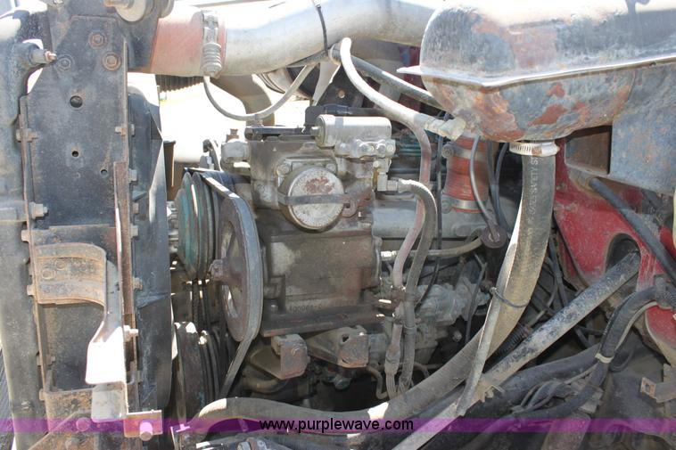 image for item D7806 1988 International F1954 dump truck