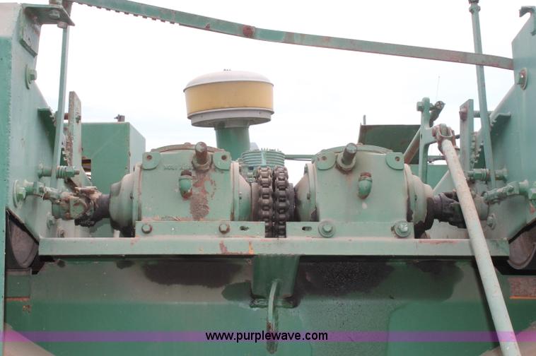 image for item D7895 Koehring K chip spreader