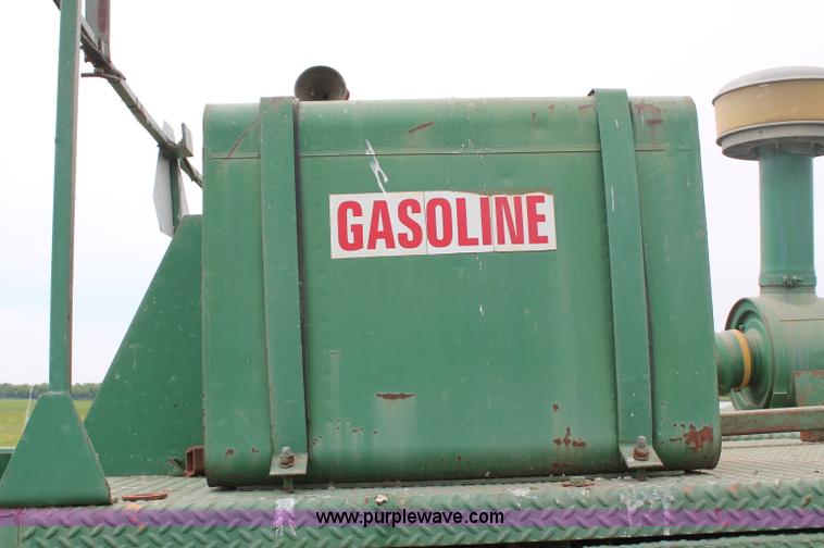 image for item D7895 Koehring K chip spreader