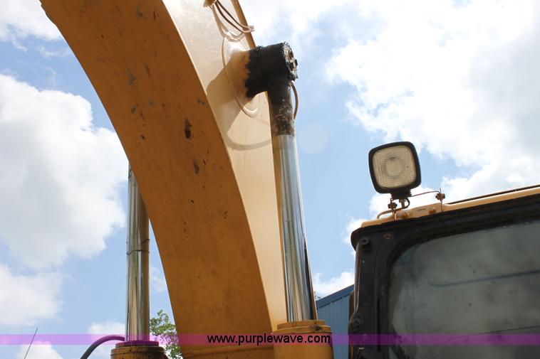 image for item D7932 2003 Caterpillar 312BL excavator