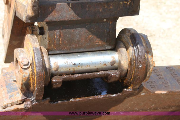 image for item D7932 2003 Caterpillar 312BL excavator