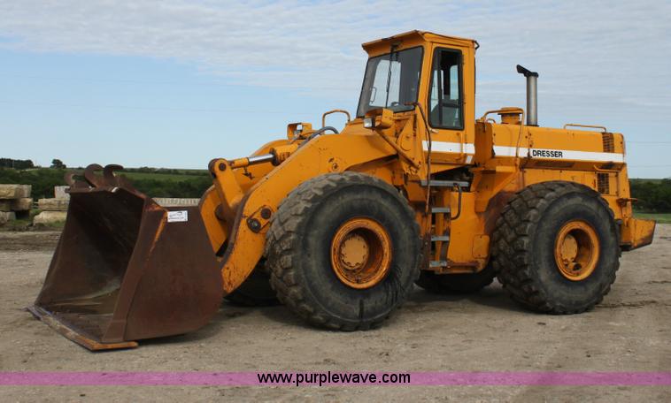 image for item D7977 1987 Dresser 550 wheel loader