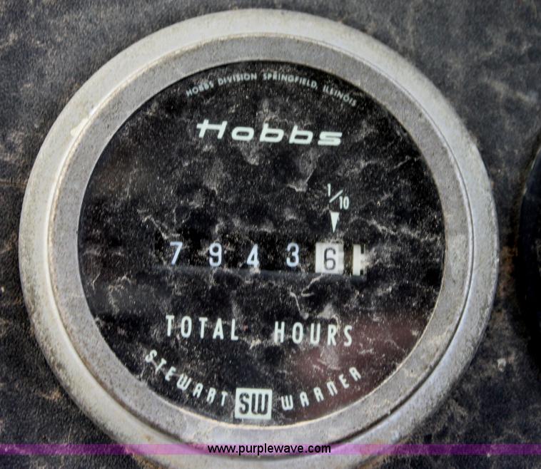 image for item D7977 1987 Dresser 550 wheel loader