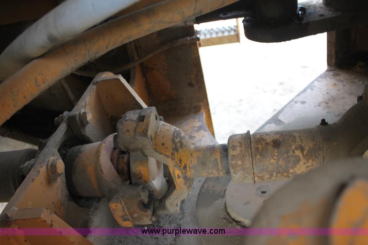 image for item D7977 1987 Dresser 550 wheel loader