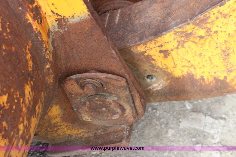 image for item D7977 1987 Dresser 550 wheel loader