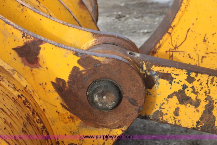 image for item D7977 1987 Dresser 550 wheel loader