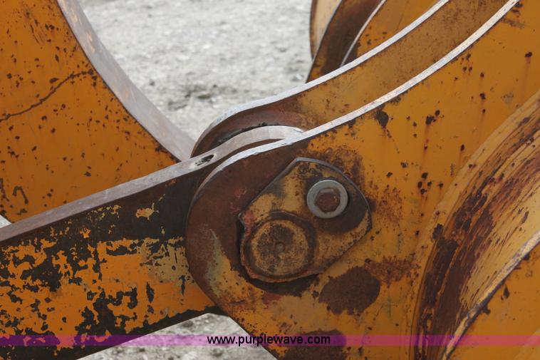 image for item D7977 1987 Dresser 550 wheel loader