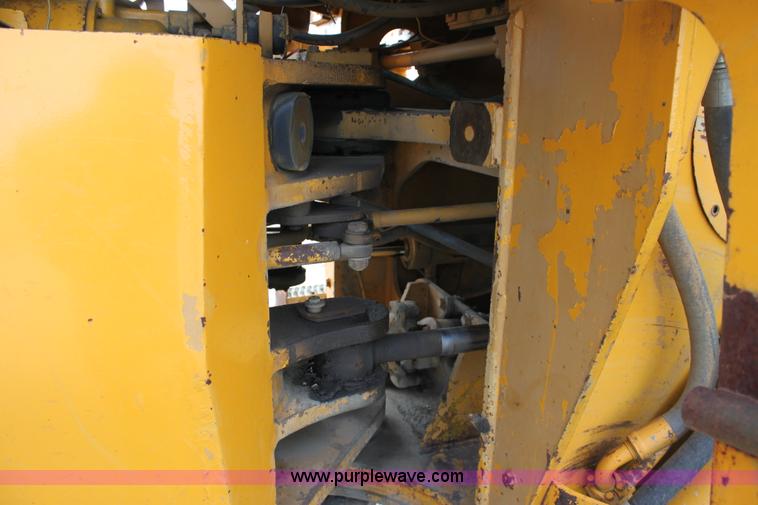 image for item D7977 1987 Dresser 550 wheel loader