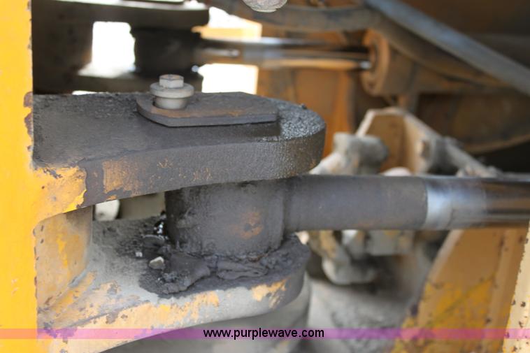 image for item D7977 1987 Dresser 550 wheel loader