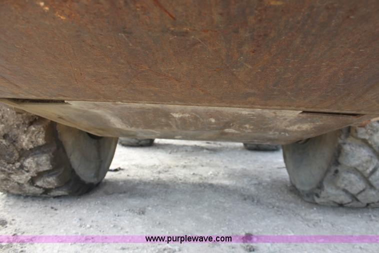 image for item D7977 1987 Dresser 550 wheel loader