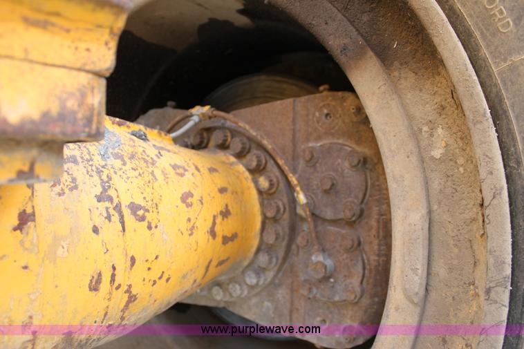 image for item D7977 1987 Dresser 550 wheel loader