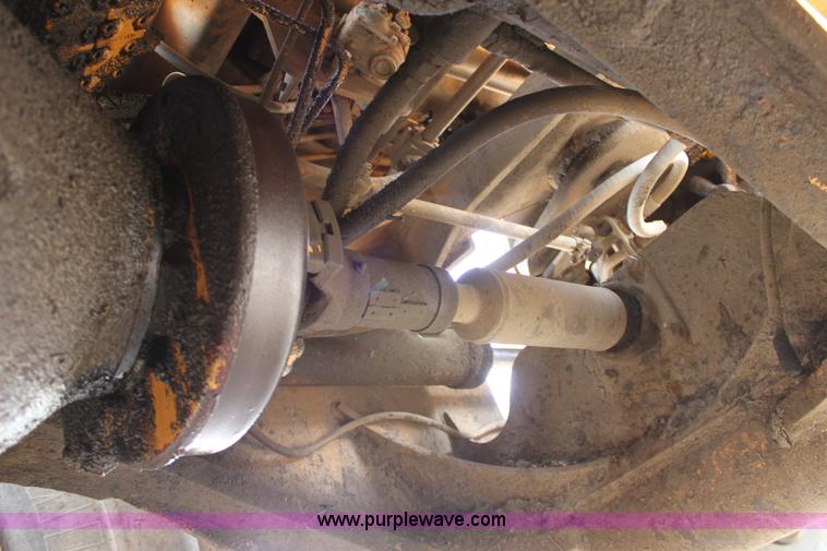 image for item D7977 1987 Dresser 550 wheel loader