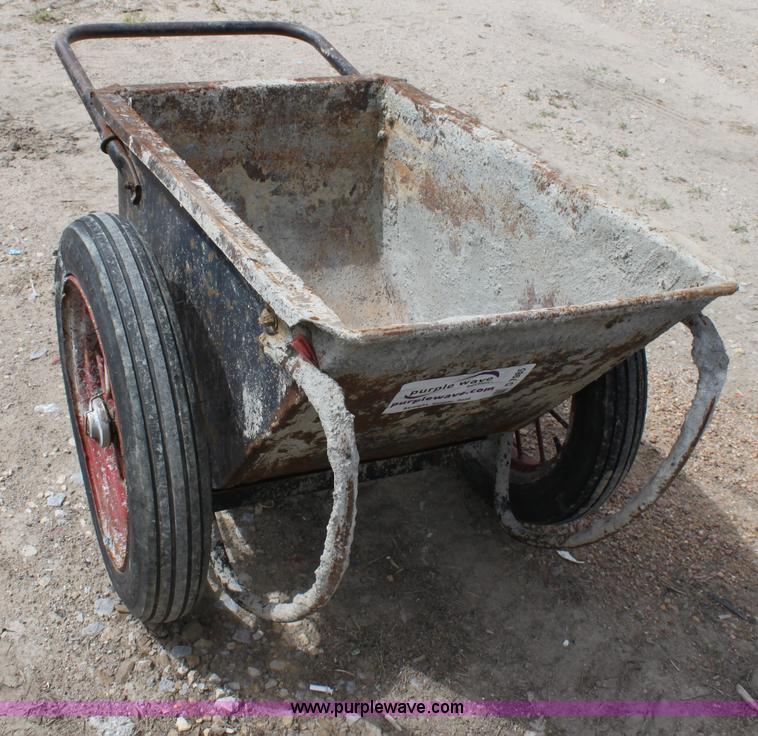 image for item D7985 Concrete wheel barrow