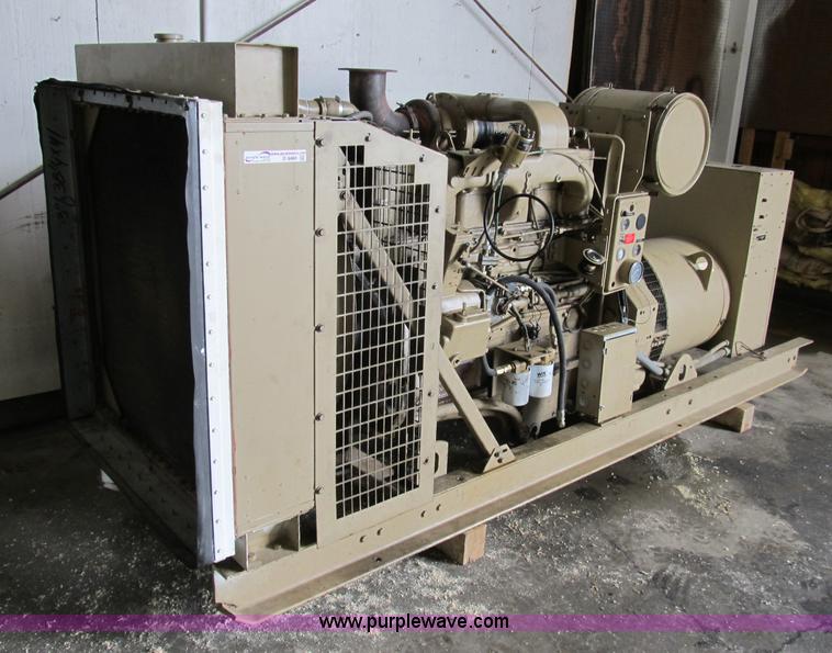 image for item D9468 1999 Cummins diesel generator