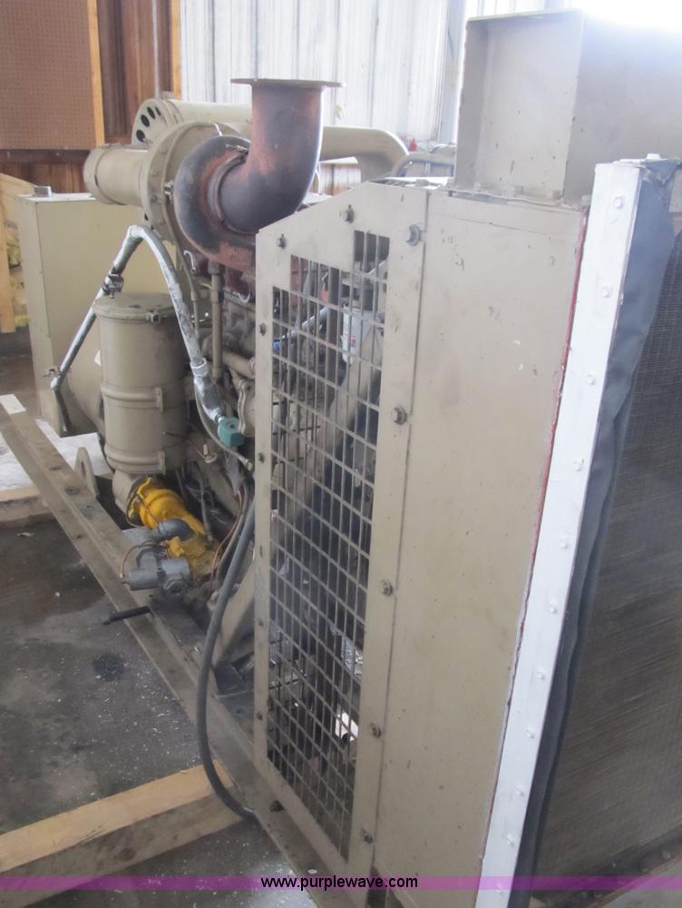 image for item D9468 1999 Cummins diesel generator