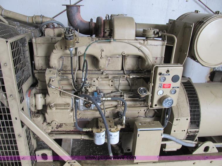 image for item D9468 1999 Cummins diesel generator