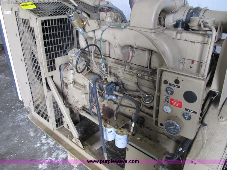 image for item D9468 1999 Cummins diesel generator
