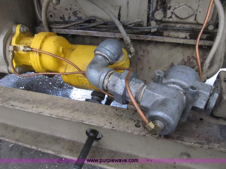 image for item D9468 1999 Cummins diesel generator