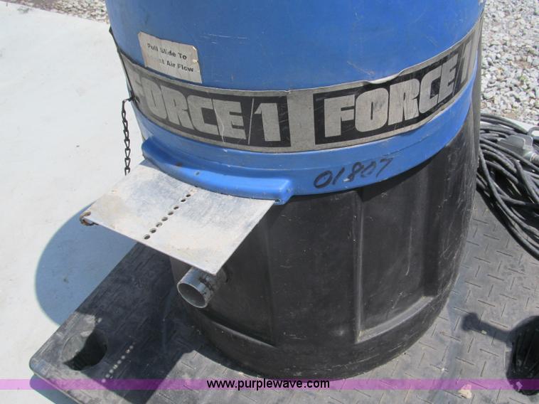 image for item G9487 Intec Force 1 insulation blower