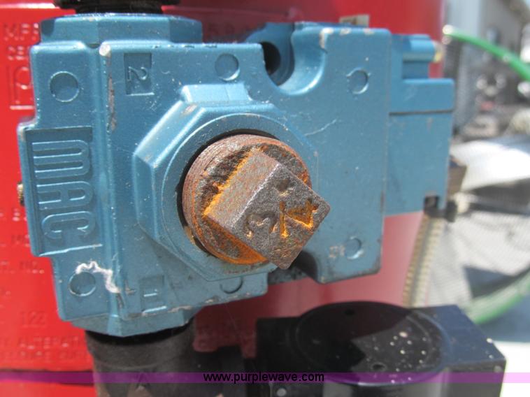 image for item G9489 1989 Snap-on YA441 abrasive blaster