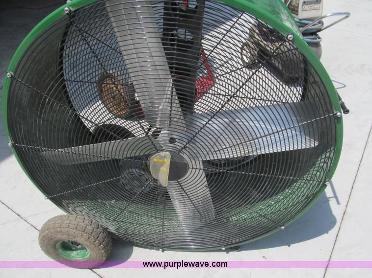 image for item G9490 Assortment of shop tools