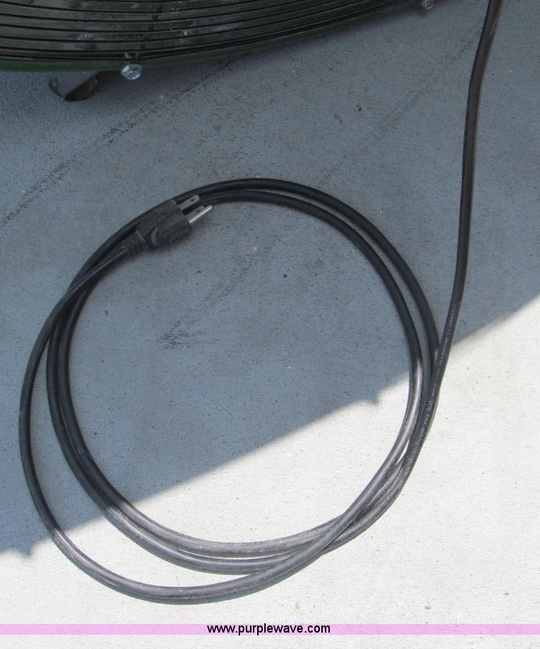 image for item G9490 Assortment of shop tools