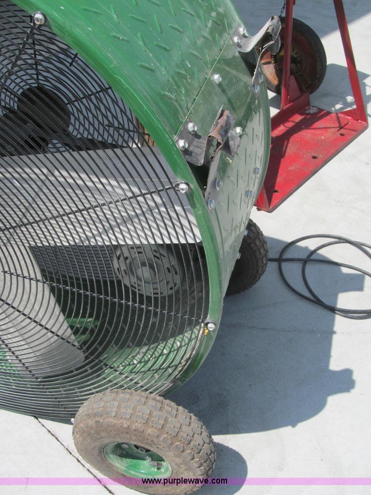 image for item G9490 Assortment of shop tools