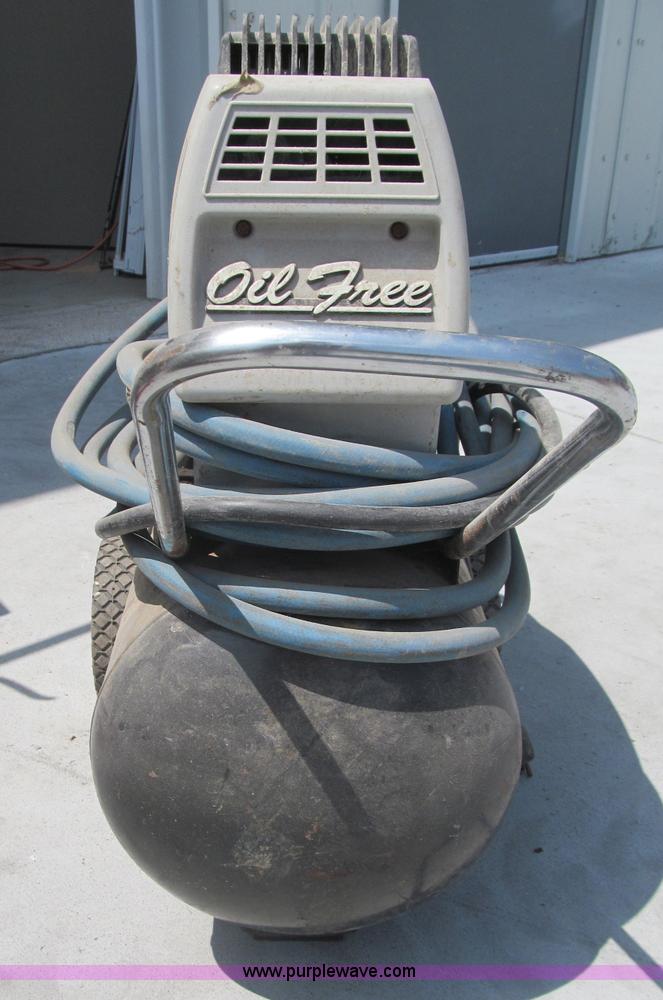 image for item G9490 Assortment of shop tools