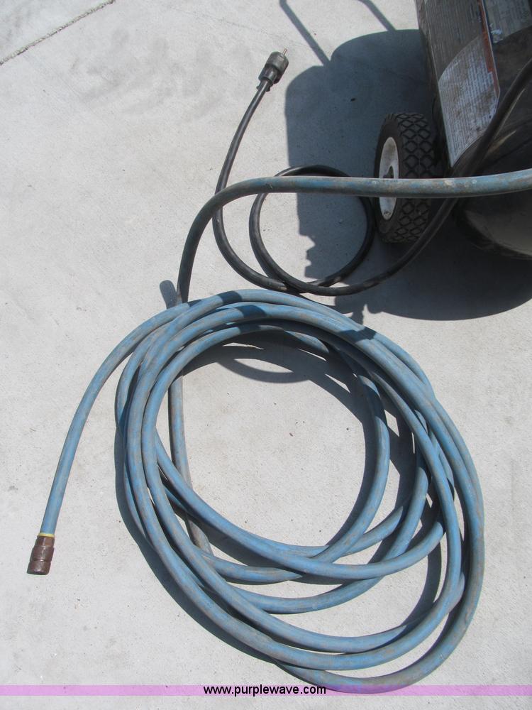 image for item G9490 Assortment of shop tools