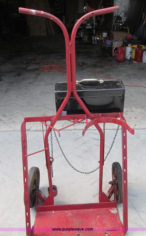 image for item G9490 Assortment of shop tools