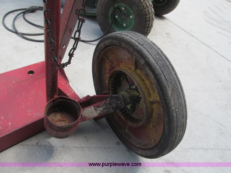 image for item G9490 Assortment of shop tools