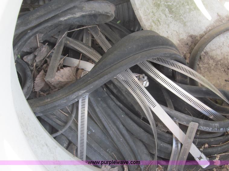 image for item G9491 18" PVC pipe T-fitting and couplers